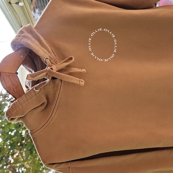 Ollie hoodie- size large - Picture 1 of 6